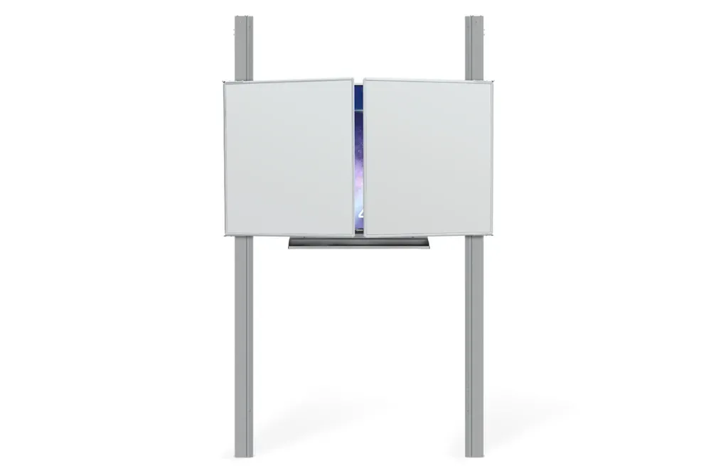 Interaktivní sestava LCD panel na PYLONU AL s křídly